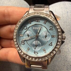 Fossil Riley Crystal Blue And Silver Tone women's watch